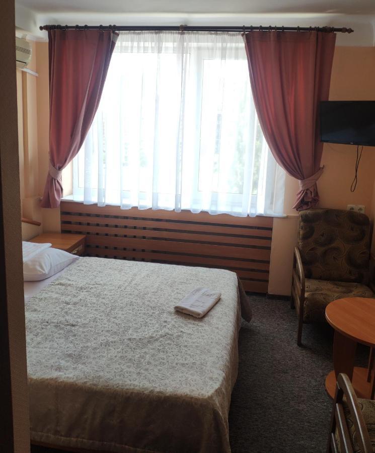 Druzhba Service Hotel Киев Экстерьер фото